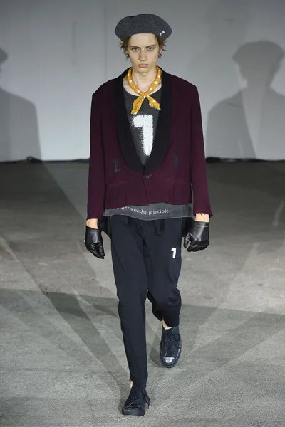 Look 44